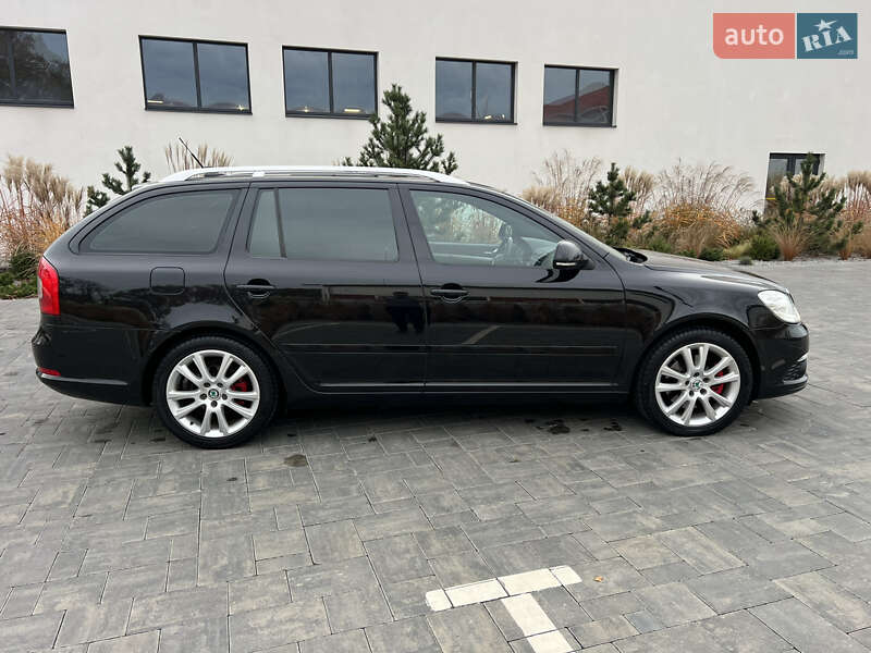 Универсал Skoda Octavia 2010 в Луцке