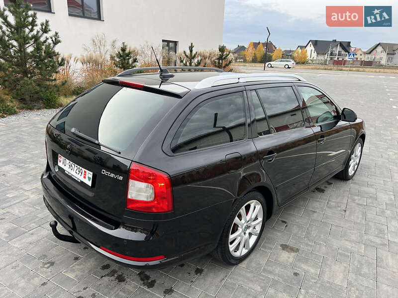 Универсал Skoda Octavia 2010 в Луцке