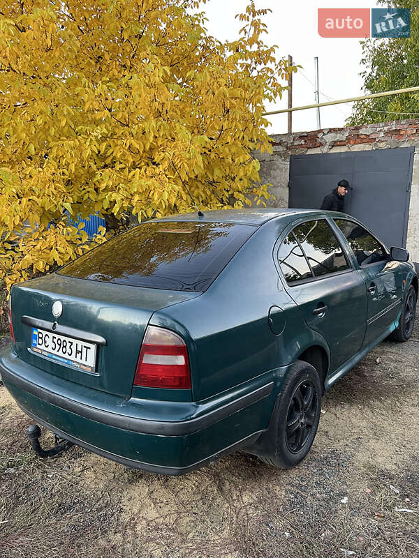 Лифтбек Skoda Octavia 1999 в Подольске