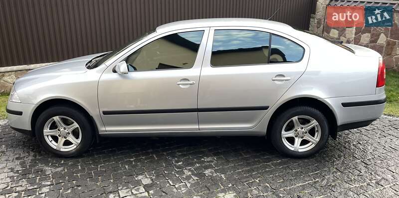 Лифтбек Skoda Octavia 2008 в Тернополе