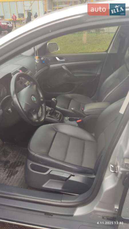 Лифтбек Skoda Octavia 2006 в Ивано-Франковске