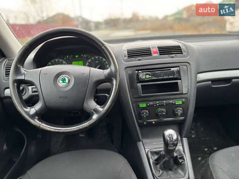 Ліфтбек Skoda Octavia 2006 в Києві
