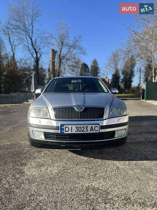 Лифтбек Skoda Octavia 2008 в Рудки