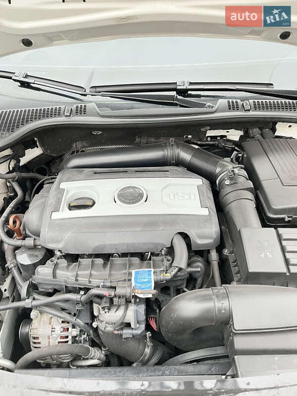 Лифтбек Skoda Octavia 2012 в Киеве