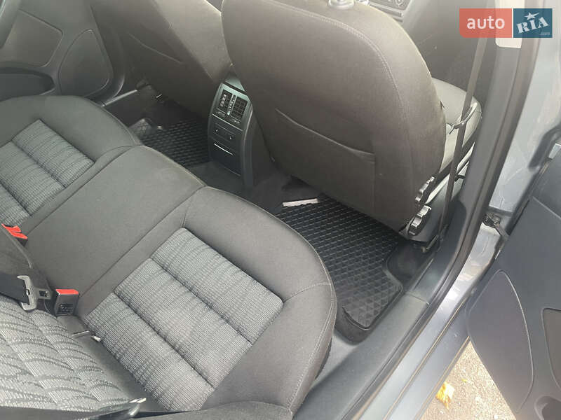 Универсал Skoda Octavia 2012 в Шполе