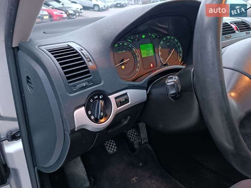 Лифтбек Skoda Octavia 2004 в Львове фото 15 Лифтбек Skoda Octavia 2004 в Львове