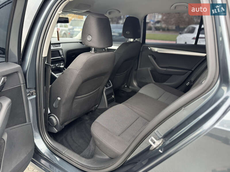 Универсал Skoda Octavia 2016 в Луцке фото 40 Универсал Skoda Octavia 2016 в Луцке