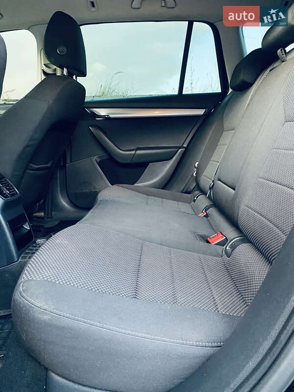 Универсал Skoda Octavia 2014 в Ужгороде фото 27 Универсал Skoda Octavia 2014 в Ужгороде