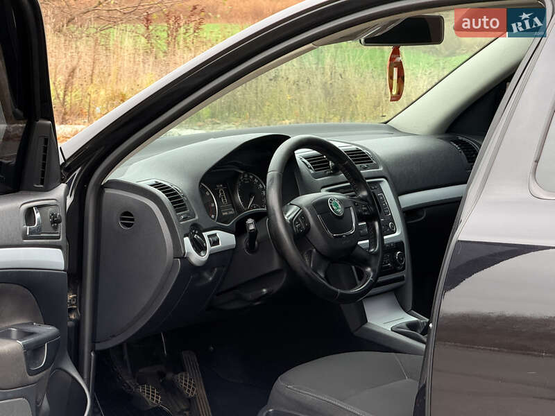 Универсал Skoda Octavia 2011 в Мене