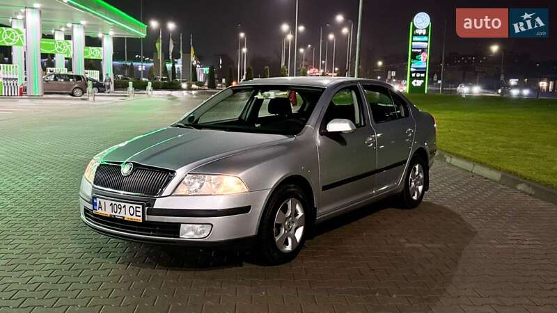 Ліфтбек Skoda Octavia 2008 в Житомирі