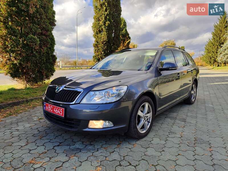 Skoda Octavia 2011 Skoda Octavia 2011