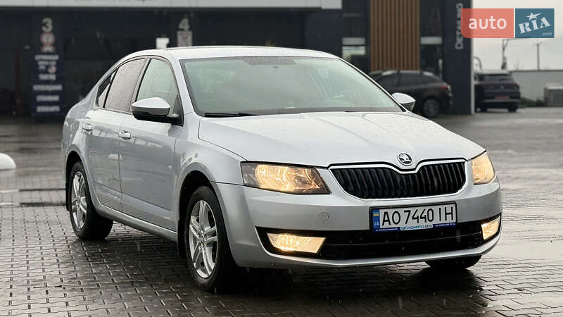 Лифтбек Skoda Octavia 2013 в Хусте
