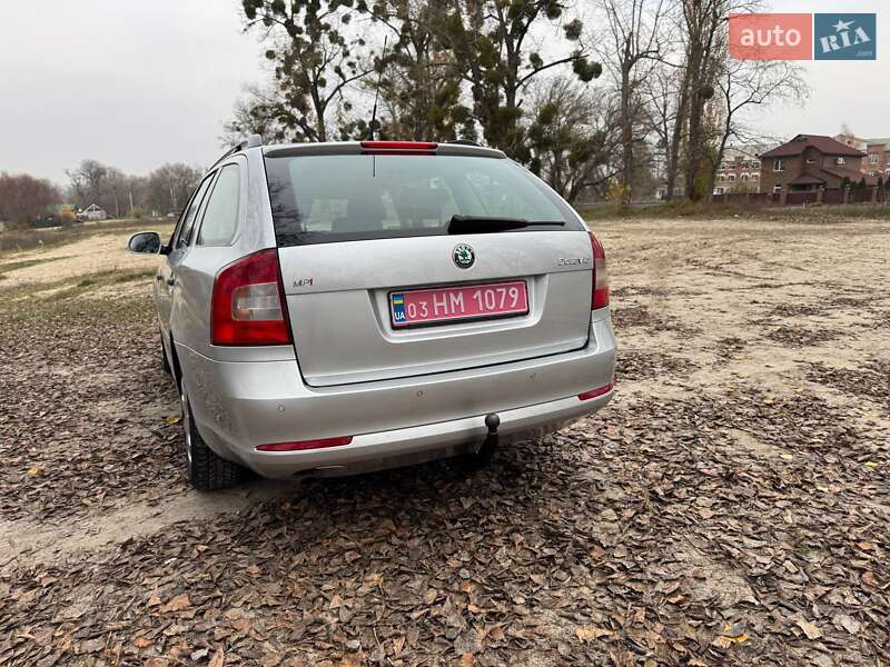 Универсал Skoda Octavia 2009 в Полтаве