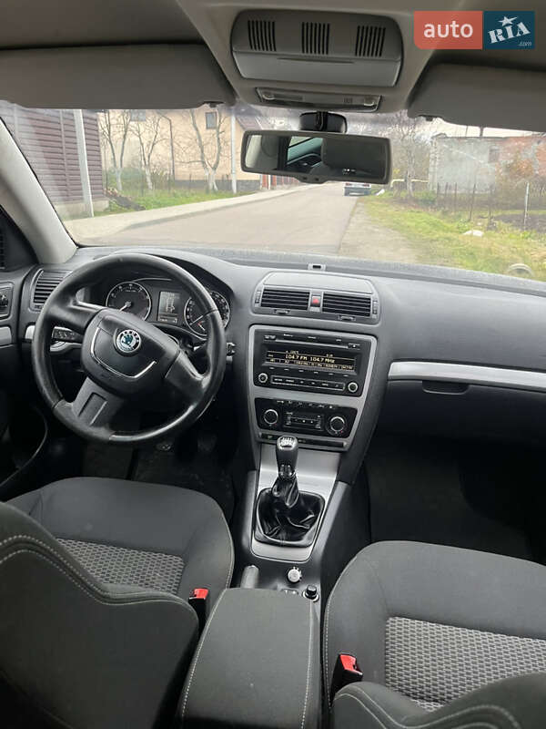 Универсал Skoda Octavia 2010 в Львове фото 43 Универсал Skoda Octavia 2010 в Львове