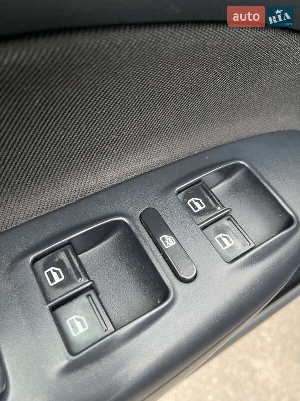 Универсал Skoda Octavia 2010 в Львове фото 60 Универсал Skoda Octavia 2010 в Львове