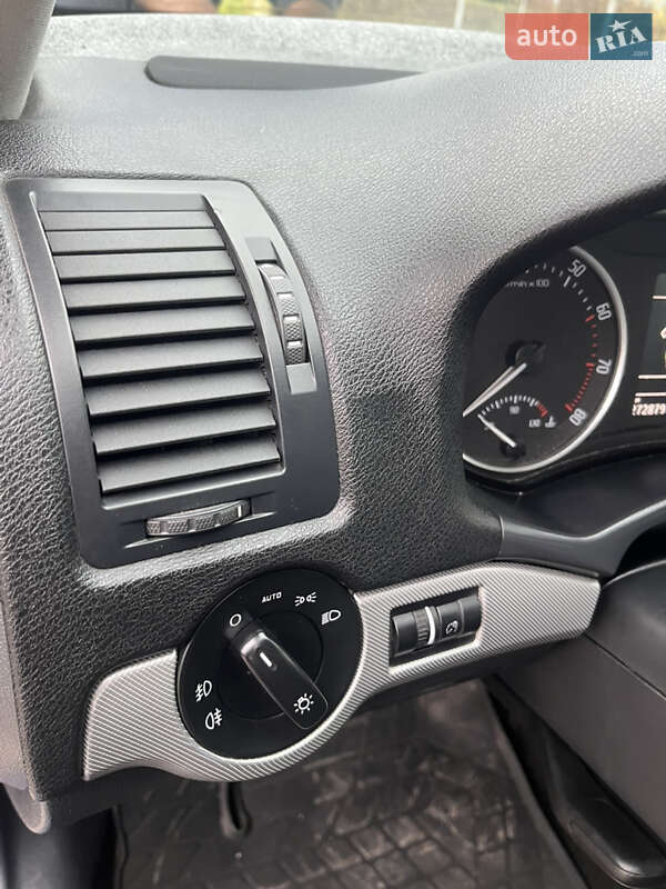 Универсал Skoda Octavia 2010 в Львове фото 74 Универсал Skoda Octavia 2010 в Львове