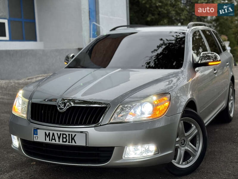 Skoda Octavia 2012 Skoda Octavia 2012