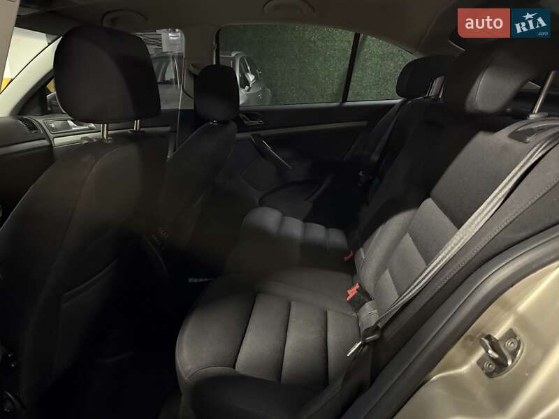 Лифтбек Skoda Octavia 2005 в Киеве фото 28 Лифтбек Skoda Octavia 2005 в Киеве