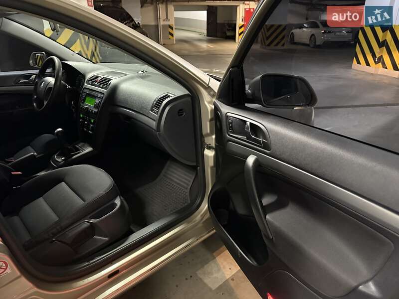 Лифтбек Skoda Octavia 2005 в Киеве фото 32 Лифтбек Skoda Octavia 2005 в Киеве