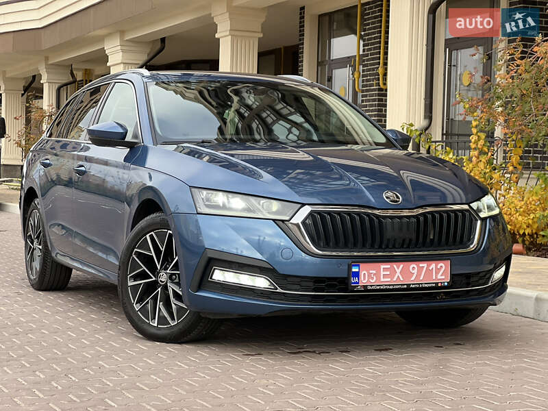 Универсал Skoda Octavia 2021 в Киеве