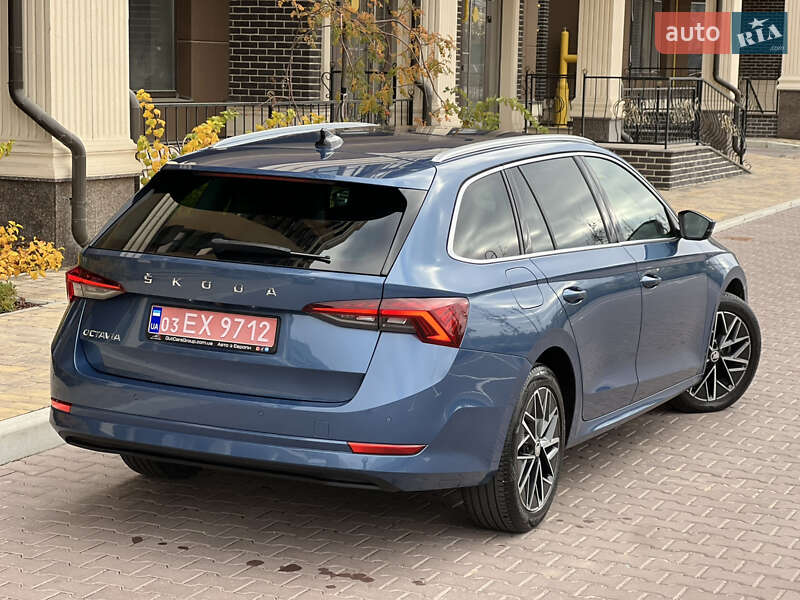 Универсал Skoda Octavia 2021 в Киеве
