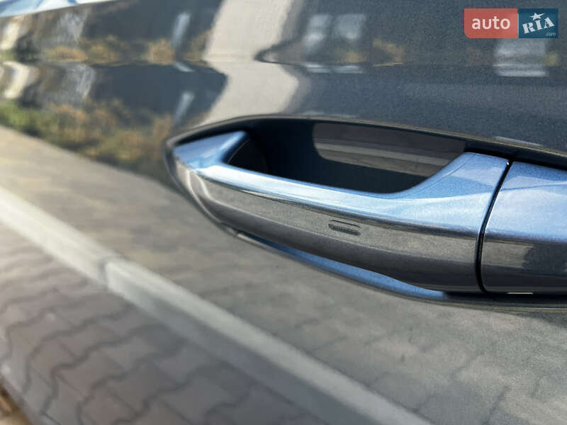 Универсал Skoda Octavia 2021 в Киеве