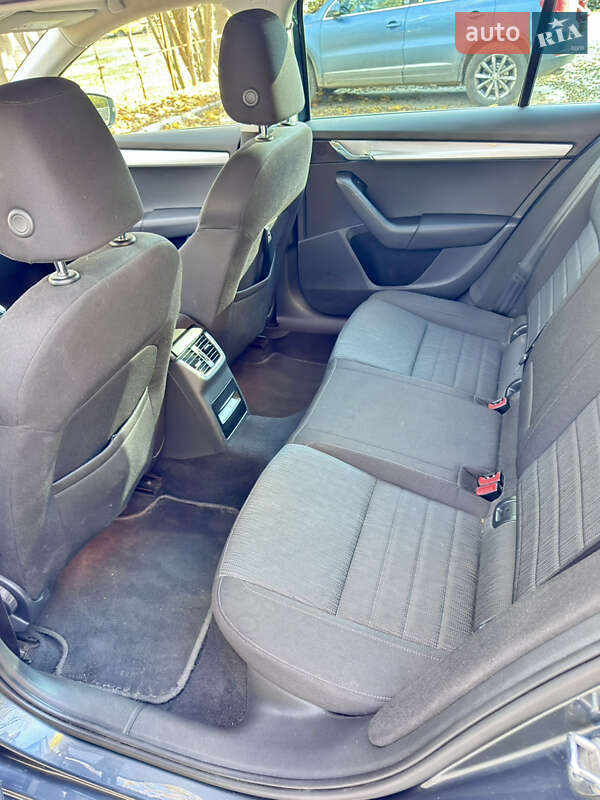 Универсал Skoda Octavia 2016 в Львове