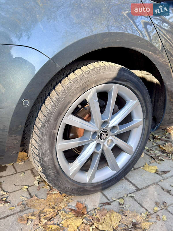 Универсал Skoda Octavia 2016 в Львове