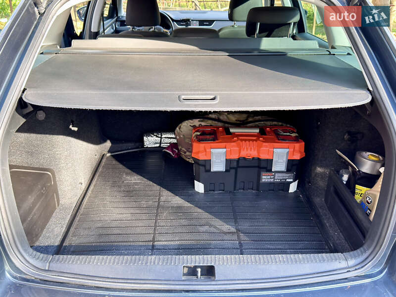 Универсал Skoda Octavia 2016 в Львове