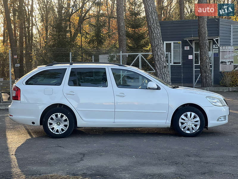 Універсал Skoda Octavia 2009 в Вінниці