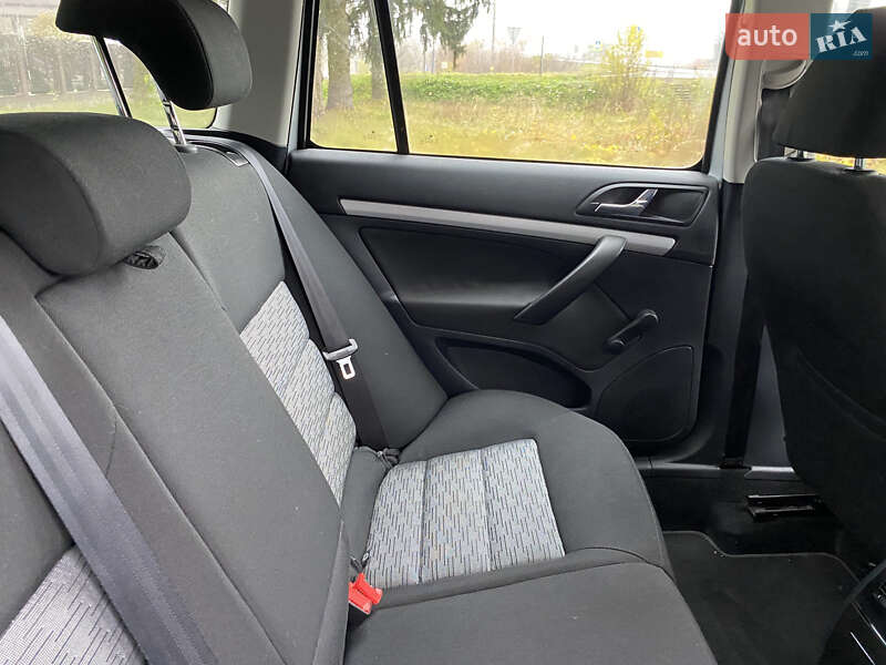 Универсал Skoda Octavia 2009 в Вознесенске фото 12 Универсал Skoda Octavia 2009 в Вознесенске