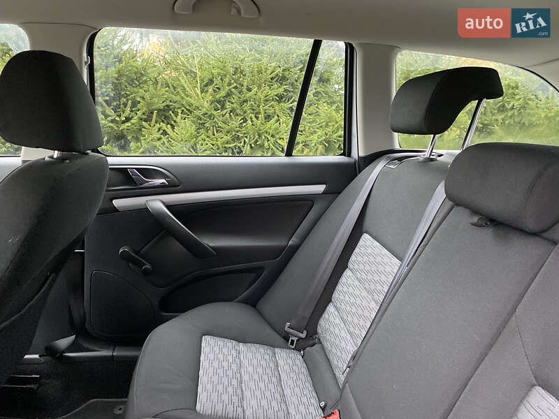 Универсал Skoda Octavia 2009 в Вознесенске фото 13 Универсал Skoda Octavia 2009 в Вознесенске