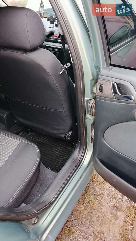 Універсал Skoda Octavia 2003 в Світловодську фото 10 Універсал Skoda Octavia 2003 в Світловодську