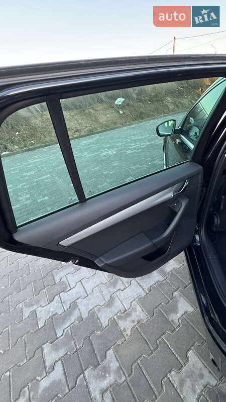Универсал Skoda Octavia 2015 в Луцке фото 19 Универсал Skoda Octavia 2015 в Луцке