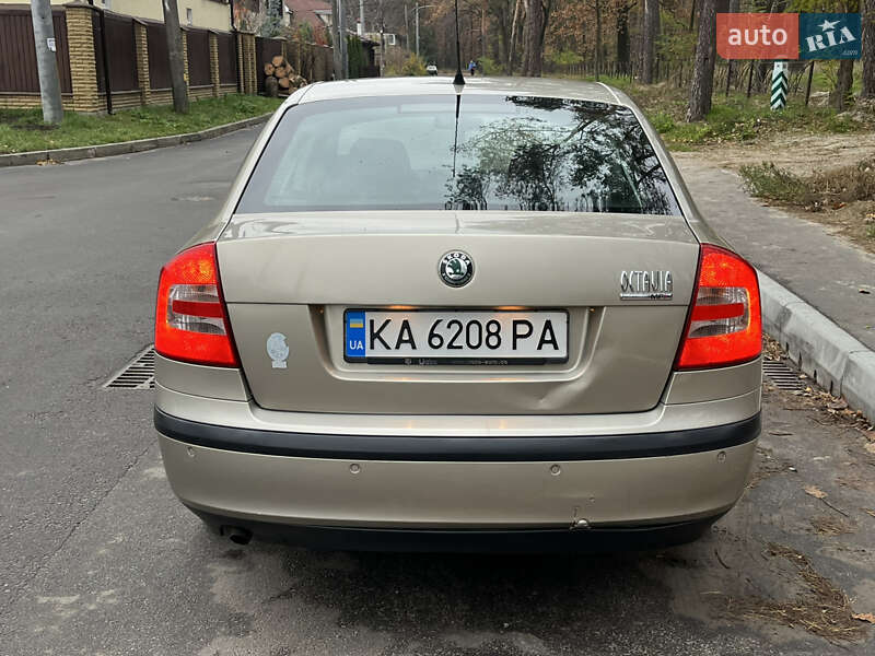 Лифтбек Skoda Octavia 2005 в Киеве