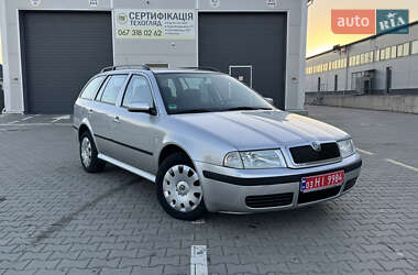 Універсал Skoda Octavia 2006 в Нововолинську