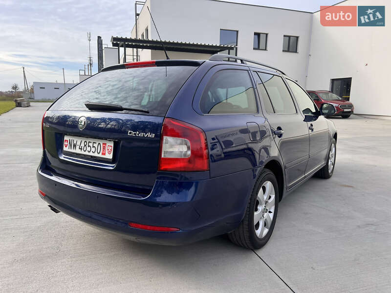 Универсал Skoda Octavia 2010 в Луцке