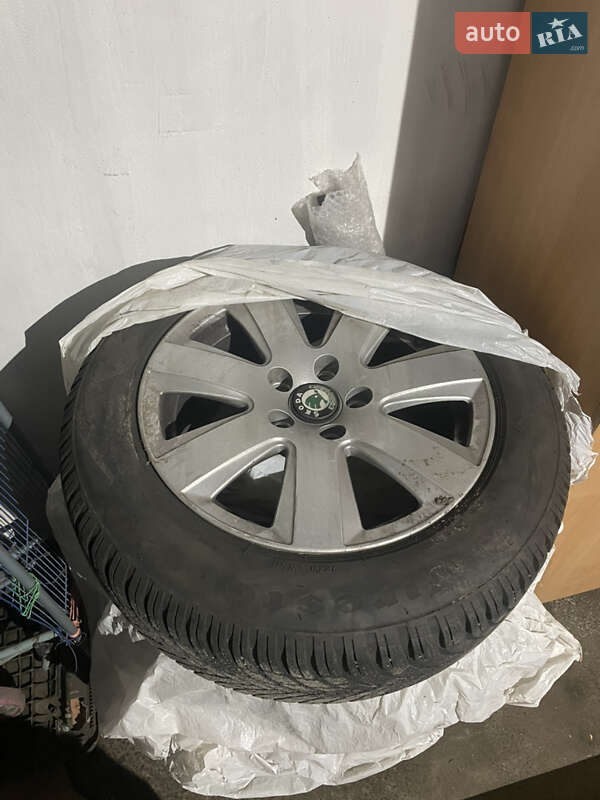 Лифтбек Skoda Octavia 2010 в Киеве фото 18 Лифтбек Skoda Octavia 2010 в Киеве