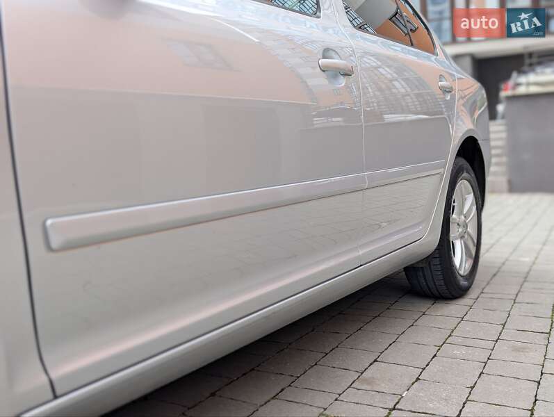 Лифтбек Skoda Octavia 2011 в Ивано-Франковске фото 16 Лифтбек Skoda Octavia 2011 в Ивано-Франковске