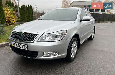 Лифтбек Skoda Octavia 2012 в Киеве