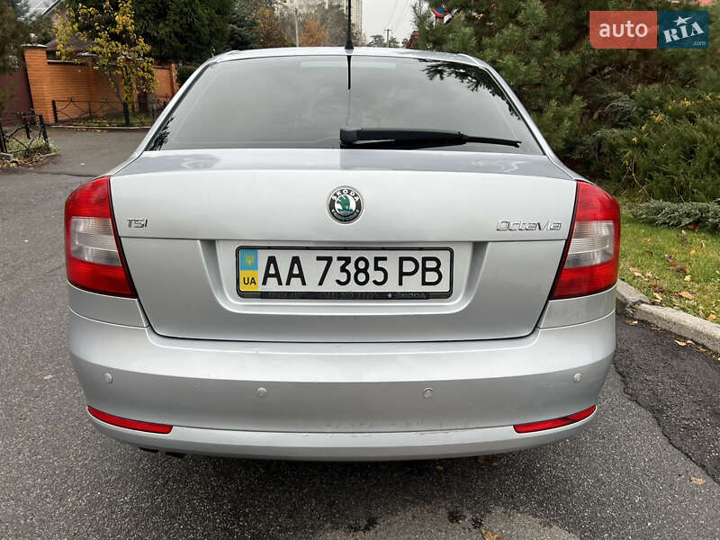 Лифтбек Skoda Octavia 2012 в Киеве