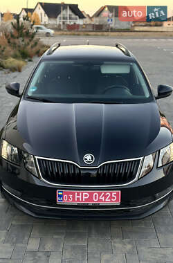 Універсал Skoda Octavia 2019 в Луцьку