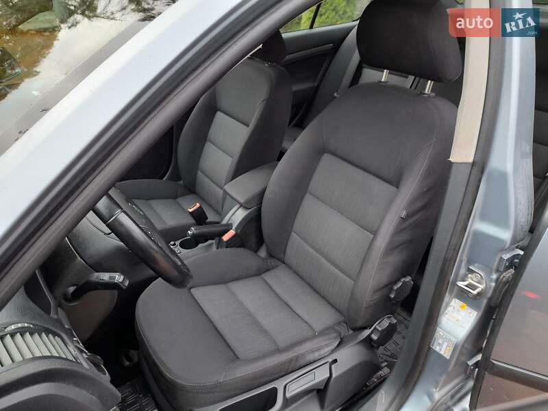 Ліфтбек Skoda Octavia 2004 в Жовкві фото 27 Ліфтбек Skoda Octavia 2004 в Жовкві