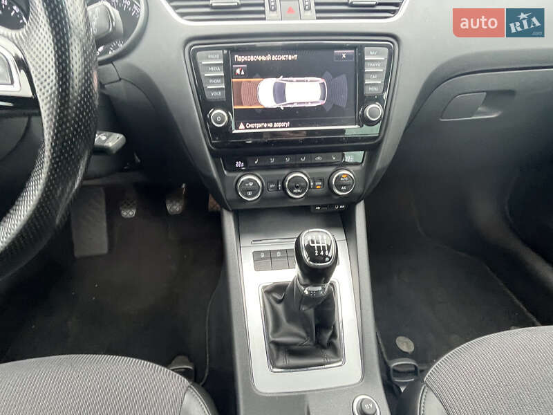 Универсал Skoda Octavia 2015 в Кривом Роге