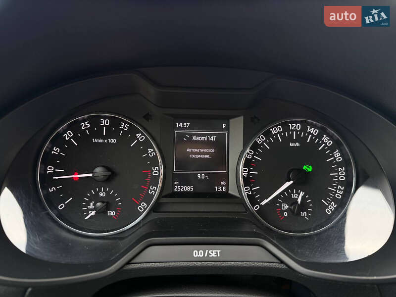 Универсал Skoda Octavia 2015 в Житомире