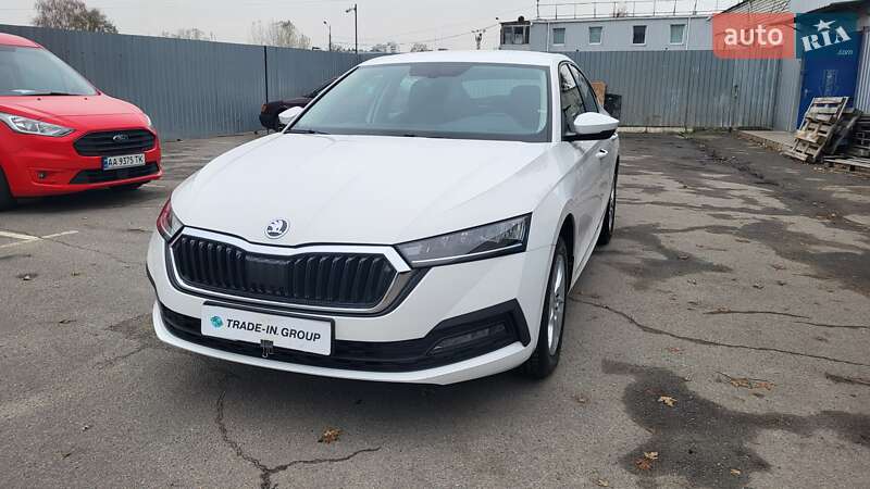 Ліфтбек Skoda Octavia 2021 в Києві