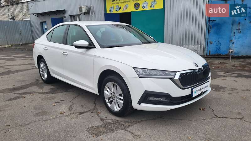 Ліфтбек Skoda Octavia 2021 в Києві