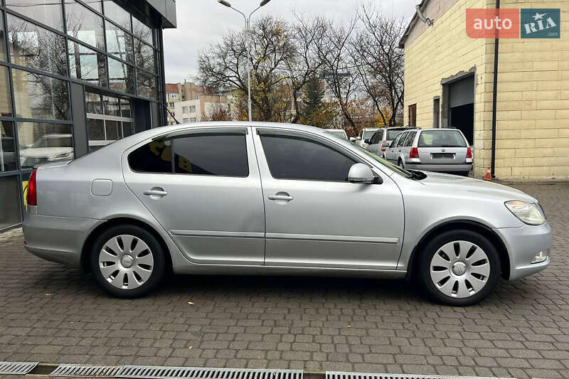 Лифтбек Skoda Octavia 2012 в Ивано-Франковске фото 8 Лифтбек Skoda Octavia 2012 в Ивано-Франковске