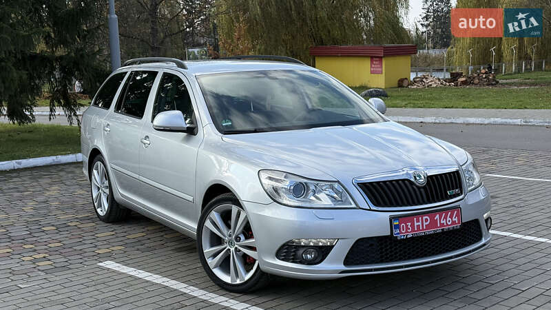 Универсал Skoda Octavia 2011 в Луцке фото 3 Универсал Skoda Octavia 2011 в Луцке