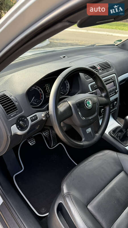 Универсал Skoda Octavia 2011 в Луцке фото 27 Универсал Skoda Octavia 2011 в Луцке